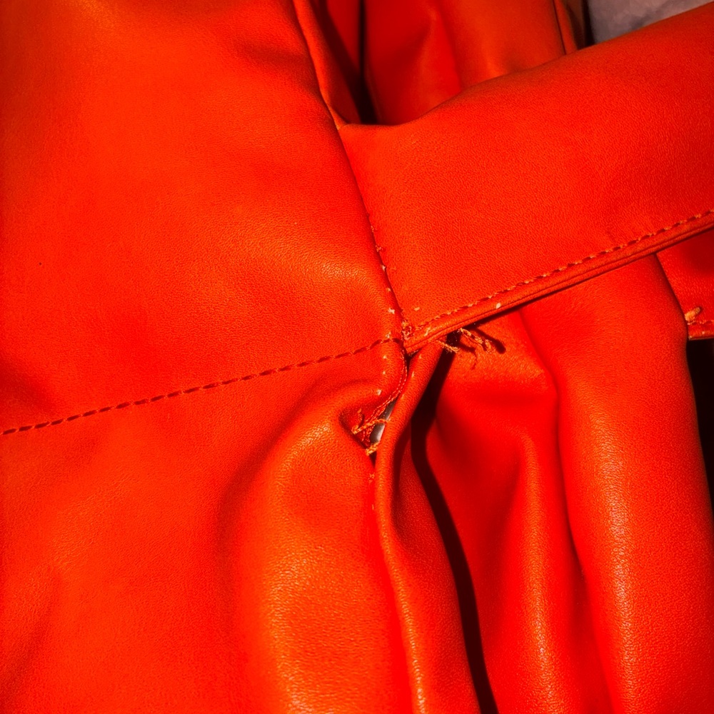 Free People Cloud Commuter Tote Bag - Picture 9 of 10